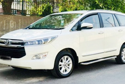 Hire Innova taxi Kushinagar 