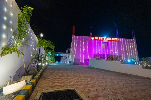 Hotel The white Lotus Suites , Vaishal, Bihar